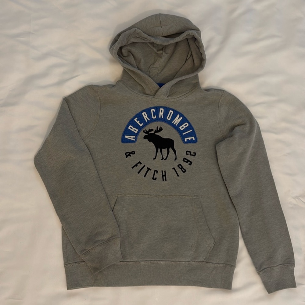 Abercrombie & Finch hoodie sweatshirt boys size 11–12
￼